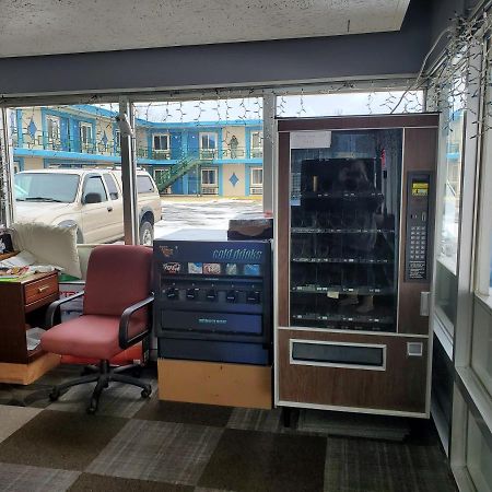 Budget Inn Of Bay City Extérieur photo