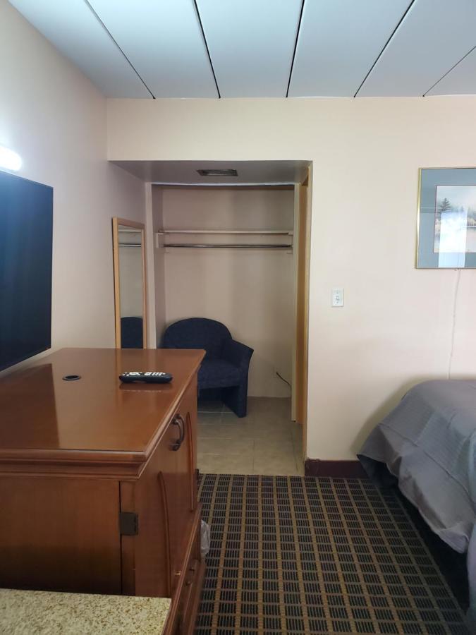 Budget Inn Of Bay City Extérieur photo