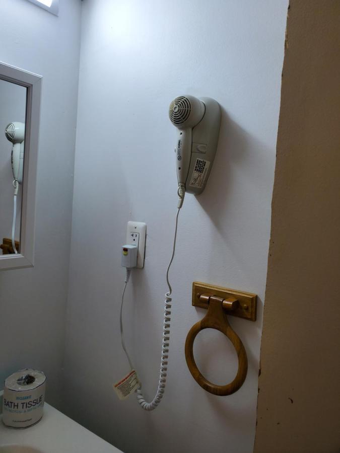 Budget Inn Of Bay City Extérieur photo