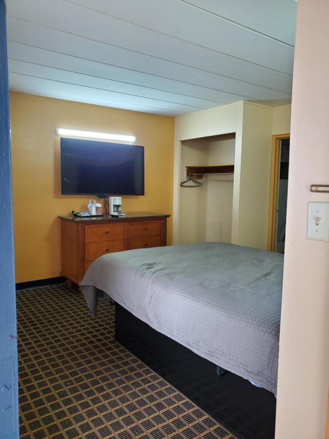 Budget Inn Of Bay City Extérieur photo