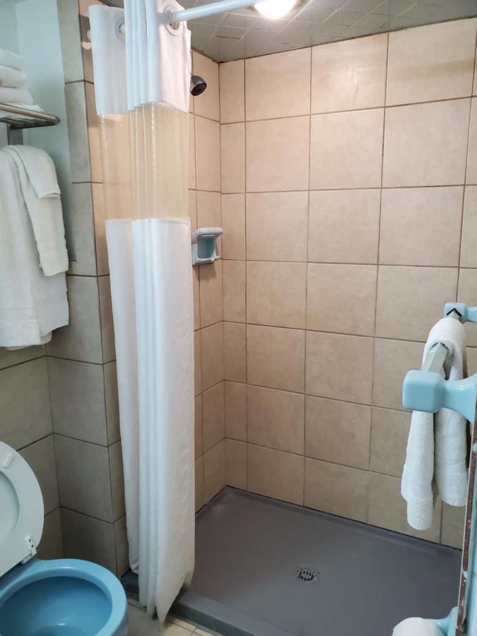 Budget Inn Of Bay City Extérieur photo